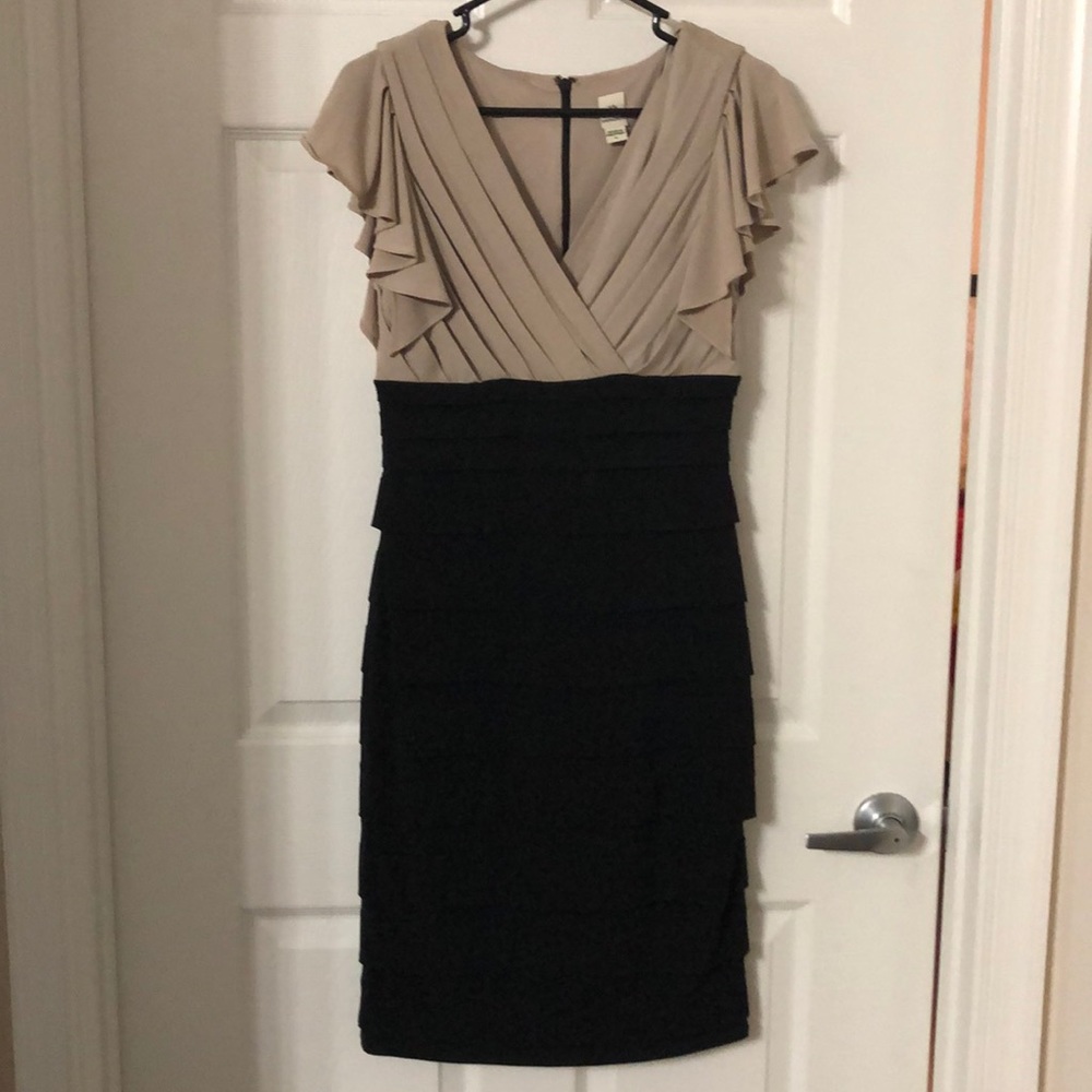 Sangria fitted dress